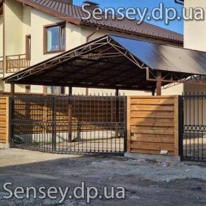 Навес из поликарбоната с коньком (Двухскатный навес)